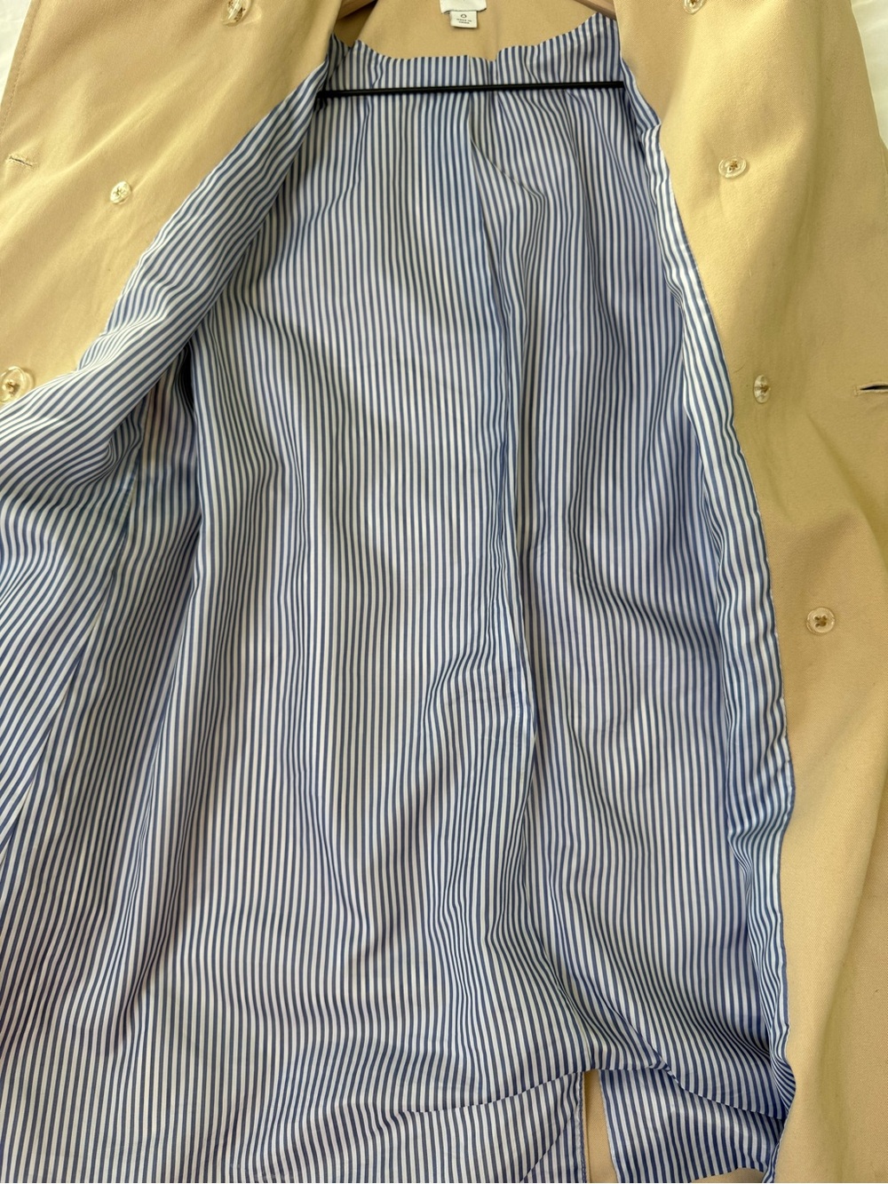 XS J. Crew Double-Breasted Trench Coat in Beige - Picture 16 of 16